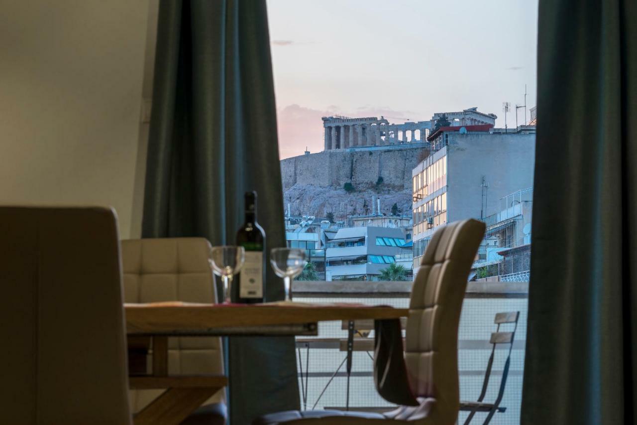 Bright 2 Bedrooms Apt. In The Heart Of Athens W Stunning Views To Acropolis المظهر الخارجي الصورة